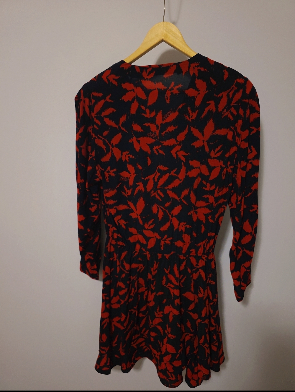 Zadig & Voltaire Red Black Floral Pattern Mini Dress With Pleated Skirt Size L - Picture 9 of 12
